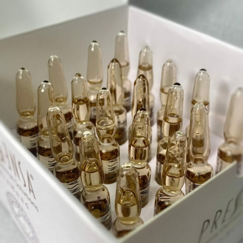 FOREHEAD | Cocktail developed for the specific care of the forehead area. - Image 2